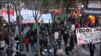 Manifestació contra les retallades de les Pensions + okupació i desallotjament  del Palau del Cinema