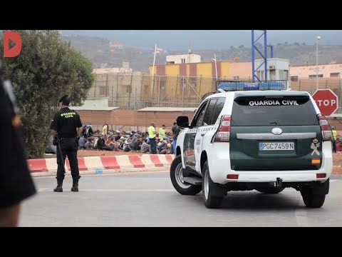 La Caravana Abriendo Fronteras denuncia la manca d'identificació de la Guàrdia Civil. Via @La_Directa