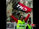 Aquesta acció, realitzada per CNT i Fossa Garrafoni, va ser realitzada durant el partit Valladolid - Villarreal en suport amb treballador*s en vaga contra Mercadona.