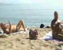 Documental sobre la reforma urbanística de la platja de St. Sebastià de la Barceloneta. Barcelona canvia la seva costa, però a la seva gent no   li agrada les noves àrees fetes per turistes...