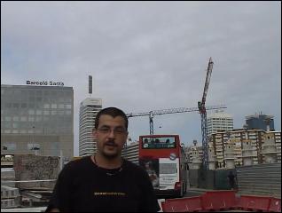 Aquest és un vídeo amb la intenció de donar a conèixer a la gent de Galiza les problemàtiques que acompanyen a l·AVE.