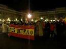 Aquest 7 de març a Corunha es va fer una acció ridiculista de la que aquí en teniu unes imatges.Este 7 de março ·@s mil filhos de Pita· no Obelisco da Corunha, porque o espanholismo combate-se com mais espanholismo...aguardamos-te no Obelisco este venres junto à ·mesa por la libertad lingüística· e cantaremos a coro ·los séculos escuros no hacen mal ninguno·.Vem coas tuas melhores galas, chulapas, folklóricas e demais fauna do território pátrio dará-se cita apartir das 8 da noite.