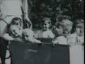 La maternitat d·Elna descobreix un dels capítols més dramàtics, tendres i desconeguts de la nostra postguerra. Entre 1939 i 1944, la suïssa Elisabeth Eidenbenz va salvar la vida de 597 infants. Eren els fills de les exiliades catalanes i espanyoles que malvivien en condicions penoses en els camps de refugiats republicans de Sant Cebrià de Rosselló, Argelers i Ribesaltes, i que van tenir la sort de ser acollides a la maternitat que va crear Eidenbenz.