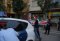 Finalment els quatre joves que ahir es van encadenar des de dos quarts de sis de la tarda, a l·interior de les ETT Intempore i Iman, situades al carrer Doctor Puig del centre de Sabadell van quedar en llibertat amb càrrecs. Van abandonar la comissaria de Sabadell cap a dos quarts de dues de la matinada. Havien estat detingudes per diversos cotxes patrulla dels mossos d·esquadra, que els van tallar les cadenes.L·acció va ser organitzada per la coordinadora d·entitats ·Sabadell per la vaga general·, que ahir a la tarda havia convocat una concentració de protesta prèvia. Una patrulla de la policia municipal va passar per davant dels establiments en un primer moment però no va fer cap intervenció. Després d·una hora i mitja d·encadenament es va produir la detenció.