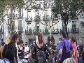 Durant les manifestacions celebrades a Barcelona en motiu de la vaga general del 29 de setembre, okupemlesones va recollir retalls de vides precàries, de lluites, de desitjos, de discriminacions laborals, de drets ignorats.