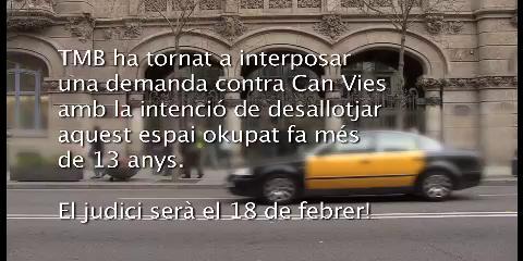 Dimarts, 15 de febrer de 2011. Dues persones s·han encadenat a la porta del districte de Sants contra el desallotjament de Can Vies. Les dues portes principals del districte de Sants han estat bloquejades per activistes que protestaven contra la demanda que té interposada TMB contra el CSA Can Vies. La tercera porta del Districte ha estat tancada amb una cadena. Els antiavalots han tallat les cadenes que lligaven als Els antiavalots acaben de tallar amb unes grans cisalles les cadenes amb que estaven lligats els activistes que han estat identificats i posteriorment els han deixat en llibertat.Cal recordar que aquest divendres 18 de febrer, amb motiu del judici que es celebrarà aquell mateix dia, a les 8 del matí hi ha una convocatòria a plaça de Sants sota el lema ·Avancem juntes a pas ferm per aturar el judici!· que constarà d·un esmorzar i una cercavila.+ info: CSA Can Vies