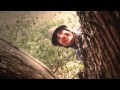 Primer videoclip de Joan Masdéu en solitari. Cançó extreta del seu disc ·Casa Murada·. Direcció: Acid Factory.*com anècdota direm que és un videoclip fet amb fotos. Les que apareixen són una selecció de les més de 37.000 fotografies realitzades durant els dos dies de rodatge.Joan Masdéu - el carrer dels jocs florals