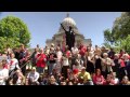 El The Solidarity Sing Along de Madison Wisconsin canten ·No nos moveran· en solidaritat amb les protesten a l·Estat Espanyol. Solidaritat!