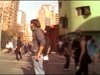 El Crepuscle de la Por, un curtmetratge documental que presenta una seqüència viva que retrata els carrers de Santiago en el context de les mobilitzacions estudiantils per l·educació gratuïta, sent un testimoni audiovisual de l·enfrontament entre els manifestants i el fort estat policial.L·estil del vídeo s·emmarca dins el pla seqüència sense comentari, invisibilitzant el muntatge i permetent al espectador ser part d·un viatge pels carrers que van ser escenari de la protesta social.El curtmetratge és dedicat a Manuel Gutiérrez, que va ser assassinat per la policia a la matinada del 26 d·agost, segons el testimoni dels que l·acompanyaven.