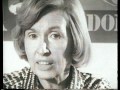 Reportatge del 1976 sobre les reivindicacions de la dona i el 1er míting feminista post-franquista a Catalunya del 4 de desembre del 1976.<br/>