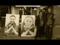 13/03/2012 SÍ SE PUEDE. Aturat un desnonament al carrer Cristòbal de Moura de Barcelona. Luís y Ana tienen un hijo de 5 años. El DeutscheBank los quiere desahuciar y dejarles con una deuda de por vida.