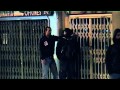 Detenció de dues persones per part de la policia secreta durant la nit de la vaga del 29 de març de 2012 a Barcelona.