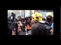 Bombers que protesten per l·actuació dels mossos d·esquadra dispersats amb gasos lacrimògens durant la jornada de #vagageneral del 29 de març de 2012.
