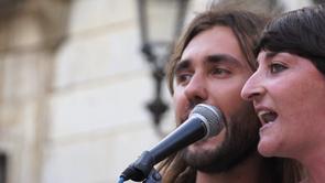 Manifestació del 12M a Tarragona.Una producció d·ElJornalDiari (eljornal.cat).Filmat per Albert March.Música ·Demain je change de vie· de Löhstana David.