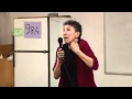 Conversa amb Silvia Federici, escriptora, professora i activista feminista. Ha escrit nombrosos llibres i articles sobre filosofia i teoria feminista, història de les dones, educació i cultura i, més recentment, sobre les lluites mundials contra la globalització capitalista. Una trobada que permet acostar-se a alguns dels problemes recurrents en el pensament de Silvia Federici i, en particular, als continus processos d·expropiació adreçats als cossos, els sabers i la reproducció de les dones.