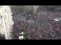 Imatges del @eldiarioes del #25s a Madrid+ info:http://www.eldiario.es/politica/25s-directo-rodea-congreso_0_51445125.htmlhttp://www.setmanaridirecta.info/noticia/centenars-manifestants-ja-sapleguen-als-carrers-que-envolten-congres-dels-diputats