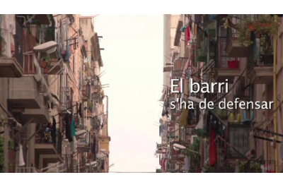 Emília Llorca, una de les liders veïnals més emblemàtiques de la Barceloneta, va morir el 2009. La seva mort va posar en marxa un projecte, ja quasi imparable, per donar a conèixer la lluita incansable de les veïnes i veins del barri de la Barceloneta (Barcelona), sota el nom: El barri s·ha de defensar. Un documental realitzat per les periodistes i documentalistes Neus Ràfols i Cristina Mora, on expliquen set anys de reivindicacions, accions i mobiltizacions dutes a terme al barri.+ info: La Directa - ·El barri s·ha de defensar·, un documental sobre la lluita contra l·especulació a la Barceloneta