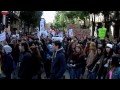 Milers d·estudiants s·han manifestat a Barcelona aquest dimecres durant la vaga d·instituts que té lloc els dies 5, 6 i 7 de febrer. Els estudiants protesten contra la nova llei d·educació (LOMCE) i contra les polítiques de retallades dels governs de PP i CiU. Entre els sindicats convocants hi havia l·AJEC i el Sindicat d·Estudiants. Els manifestants han arribat fins a la plaça de Sant Jaume, davant del govern de la Generalitat de Catalunya.