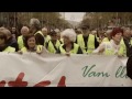 Nosaltres, persones que residim a Catalunya i que constituïm el 99% del poble, desposseïdes, maltractades i ofegades per una gestió de la crisi en favor dels molt rics i poderosos que l·han provocada, ens declarem independents de l·oligarquia financera i de les institucions al seu servei: de la Troika ( BCE, FMI i Comissió Europea), del Regne d·Espanya (amb la monarquia borbònica i l·exèrcit com els seus pilars i garants) i de l·OTAN ( i el tutelatge estadounidenc aparellat). Volem decidir.Volem decidir i decidim ser persones lliures i iguals associades; posar el dret a l·existència i vida digna de les persones com a pilar bàsic d·aquesta associació. Aquest dret haurà de ser garantit per sobre de qualsevol obligació de deute, que, en tot cas, haurà de ser auditada per reconèixer o no la seva legitimitat. Les entitats bancàries no han de rebre un euro més en concepte de rescat i els bancs rescatats hauran de passar a control públic.Volem decidir i decidim que el dret a l·habitatge està per sobre de qualsevol deute hipotecari i que tot el parc immobiliari desocupat en possessió dels bancs quedi a disposició de la creació d·un parc d·habitatges de lloguer social. S·haurà de vetllar perquè cap persona quedi sense sostre.Volem decidir i decidim que totes les persones residents a Catalunya tenim dret a una educació i una sanitat pública i de qualitat garantides i proveïdes de recursos suficients, a una legislació que garanteixi els drets de les persones treballadores assalariades i autònomes a unes condicions de treball dignes i a participar en les decisions de l·empresa, a una pensió digna per a la vellesa, a un servei de suport a l·autonomia personal per les persones amb diversitat funcional, i a una renda bàsica incondicionada que garanteixi la llibertat i permeti a cadascun perseguir llurs projectes. Per tal de garantir-ho s·haurà de distribuir de forma justa la riquesa que produïm entre tots i totes.Volem decidir i decidim apartar, encausar i jutjar als banquers i polítics de l·antic règim implicats en casos de frau, de corrupció, d·estafa i d·abús de la força.Volem decidir i decidim viure en una democràcia real protagonitzada per la majoria de la gent. Volem decidir i decidim començar un procés constituent des de la base per decidir com organitzar l·economia, la política i la societat perquè el 99% de la població puguem accedir a una vida sense precarietat, rica i plena.