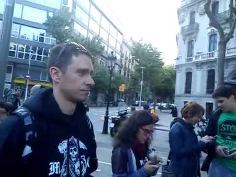 Dos policies infiltrats a la manifestació del #12m15m a la Gran Via de les Corts Catalanes.