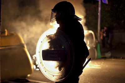 El cas més recent que està sent investigat és el d·un home que la nit del 29 de març de 2012 es dirigia al domicili d·un familiar al centre de Barcelona per a fer una reparació domèstica.+info: Directa - Un videoaficionat va captar la imatge de l·home ferit a la melsa per una bala de goma el 29-M