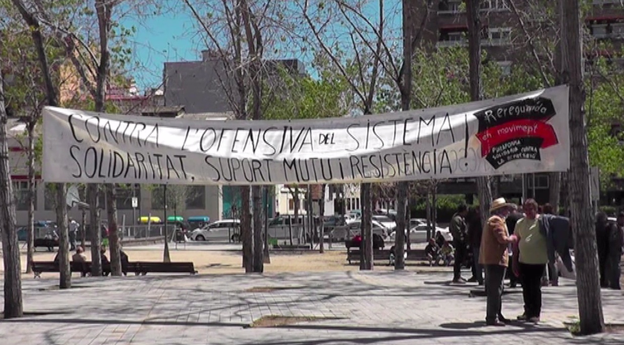 En aquest contrainfos parlem de la roda de premsa i del desallotjamentde la UB, de la convocatòria internacional contra la empresa Monsanto,de les movilitzacions de 1de juny contra la troika i la repressió, delcentre social ocupat Can Piki Pugui, de la campanya-verkami de laDirecta i d·un espai de lleure restringit al barri del raval.