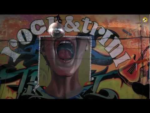 Enmig de l·onada d·amenaces i precintes en molts centres socials, el Rock & Trini va patir fa uns mesos el tancament de les seves activitats per part de la policia
