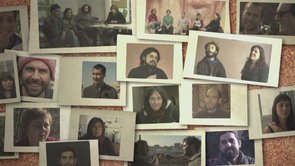 Més de cinc anys després de la publicació del diari CRISI, on s·explicava l·expropiació a 39 bancs diferents d·un total de 492.000  un grup d·activistes revelen què se·n va fer dels diners i com ho van viure. El panorama que ens imposa el sistema actual, la desobediència i la construcció d·alternatives són el motor d·aquesta obra col.lectiva.