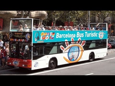 En un país on el salari és de 645, el transport públic ara costa 2,15.TMB, l·empresa que explota el servei públic del transport, a l·àrea de Barcelona, augmenta els preus mentre manté a 603 directius amb cotxes oficials i amb uns sous altíssims desconeguts.Molts d·aquests directius són ex-càrrecs polítics públics que han aconseguit aquests llocs de·treball· com a pagament de favors debuts i/o per haver beneficiat a l·empresa o alguns dels seus directius, quan exercien el seu càrrec públic.Barcelona, la ciutat de la corrupció institucional!A Barcelona, la gent jove ha d·emigrar de la seva ciutat perquè els beneficis del turisme no repercuteixen als ciutadans, si no que a causa del turisme, el cost de la vida cada vegada és més alt.