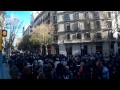 Aquest vídeo pretén posar en dubte el recompte oficial que es va difondre per la CCMA (324 en aquest cas) que situava el nombre de participants de la manifestació contra la Llei Mordassa a Barcelona (20/12/2014) #NoMordassaBCN en 2000 persones.