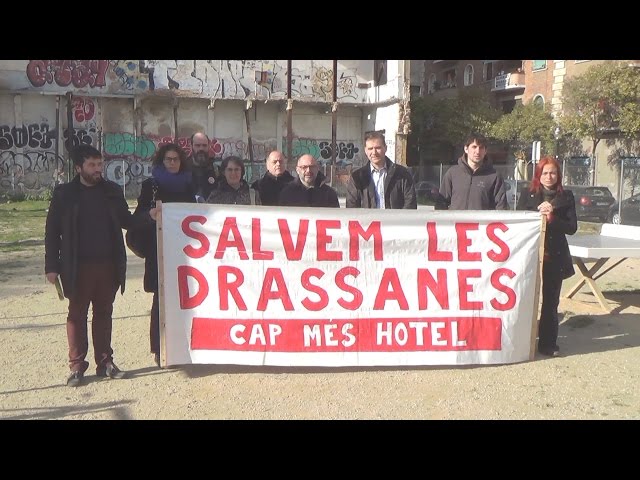 Roda de premsa. Salvem les Drassanes. 17-01-2017https://salvemlesdrassanes.w­ordpress.com