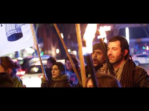 Girona segueix clamant per la llibertat de les preses polítiques: pels Jordis, pels joves d'Alsatu, per l'Alfon, la Marina i la Lola, i per totes les persones que es troben a les presons per tenir posicionaments ideològics.
<br/>
<br/>Convocada per: Grup Antirepressiu Girona, Comitè de defensa del referèndum de Girona i Salt, Casal Popular-Pla de l'Estany, CDR Pla de l'Estany.<br/>