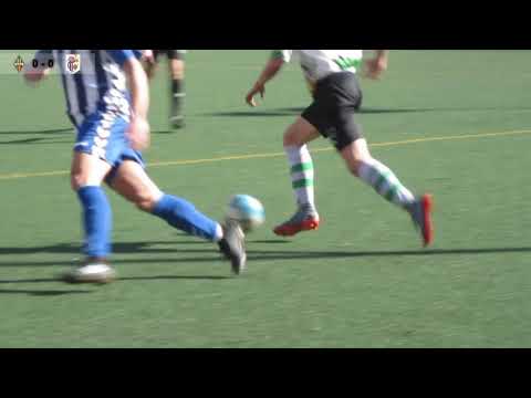 U.E. Sants 0C.P. San Cristóbal 1Camp de L·EnergiaData: 28/01/2018 12:15Competició: Primera Catalana 2017/2018, grup 2 (Jornada 19)Col·legiats: Juan José Cardenal Vargas, Daniel López Jiménez, Santiago Molina Manzano.Equips:U.E. Sants Titulars: Yamandú, Álvaro (Borull 76·), Picolo, Cura, Fabregat (Chicho 45·), Gaudioso, Gala, Crivillés, Sumarroca, Cervantes (Joan 87·), Navarro.U.E. Sants Suplents: Gallardo, Alberto, Llauradó, Falcón.C.P. San Cristóbal Titulars: Adri, Xapi, Almi, Andreu, Cristian, Muntada (Casasayas 83·), Marc (Aitor 71·), Kevin (Edu 87·), Ruy (Rubén 89·), Cabrera, Mario.C.P. San Cristóbal Suplents: Donato, Álvaro, Sergi.Gols:C.P. San Cristóbal  0-1 Aitor (72·) Targetes:U.E. Sants  Gaudioso (17·) C.P. San Cristóbal  Cabrera (20·) C.P. San Cristóbal  Xapi (27·) U.E. Sants  Picolo (43·) U.E. Sants  Yamandú (70·) CronologiaOnze inicial: U.E. Sants Yamandú, Álvaro, Picolo, Cura, Fabregat, Gaudioso, Gala, Crivillés, Sumarroca, Cervantes, Navarro. Onze inicial: C.P. San Cristóbal Adri, Xapi, Almi, Andreu, Cristian, Muntada, Marc, Kevin, Ruy, Cabrera, Mario. 0  U.E. Sants 0 - C.P. San Cristóbal 017  U.E. Sants Gaudioso20  C.P. San Cristóbal Cabrera27  C.P. San Cristóbal Xapi43  U.E. Sants Picolo45U.E. Sants  U.E. Sants Entra Chicho per Fabregat  U.E. Sants 0 - C.P. San Cristóbal 070  U.E. Sants Yamandú71C.P. San Cristóbal  C.P. San Cristóbal Entra Aitor per Marc72C.P. San Cristóbal  C.P. San Cristóbal Aitor76U.E. Sants  U.E. Sants Entra Borull per Álvaro83C.P. San Cristóbal  C.P. San Cristóbal Entra Casasayas per Muntada87U.E. Sants  U.E. Sants Entra Joan per CervantesC.P. San Cristóbal  C.P. San Cristóbal Entra Edu per Kevin89C.P. San Cristóbal  C.P. San Cristóbal Entra Rubén per Ruy90  U.E. Sants 0 - C.P. San Cristóbal 1Videos (mes videos)Comentari:Segona jornada consecutiva jugant contra el líder (Martinenc i San Cristóbal) i segona oportunitat desaprofitada. I al igual que la jornada passada, el Sants ha jugat be, però li ha faltat, de nou, la punteria.La primera part ensopida i sense gaires oportunitats, tret de un gran xut de Navarro amb una gran resposta del porter visitant, i de un penalti, per mans de Picolo, que només el va veure clar l·assistent i que Yamandú va aturar amb una gran estirada.La segona part va ser un canvi radical en la dinàmica del partit. Tots dos equips van donar un pas endavant i van arribar les oportunitats a totes dues porteries. L·única cosa que va desnivellar el partit va ser un segon penalti, que segurament ho era, però sembla difícil que el arbitre el pugés veure. El San Cristóbal va aprofitar per fer un canvi abans de llençar el penalti i Aitor que acabava d·entrar el va marcar. De aquí al final del partit van continuar les oportunitats a totes dues porteries però el marcador ja no es va moure.Després de aquestes dues jornades contra els dos líders, el Sants acaba perdent una posició però només està a tres punts de la segona posició. Només que recuperem la punteria perduda tornarem a estar a dalt de tot.Acta: http://fcf.cat/acta/1718/futbol-11/primera-catalana/grup-2/1cat/sants-ue-a/1cat/san-cristobal-cp-a